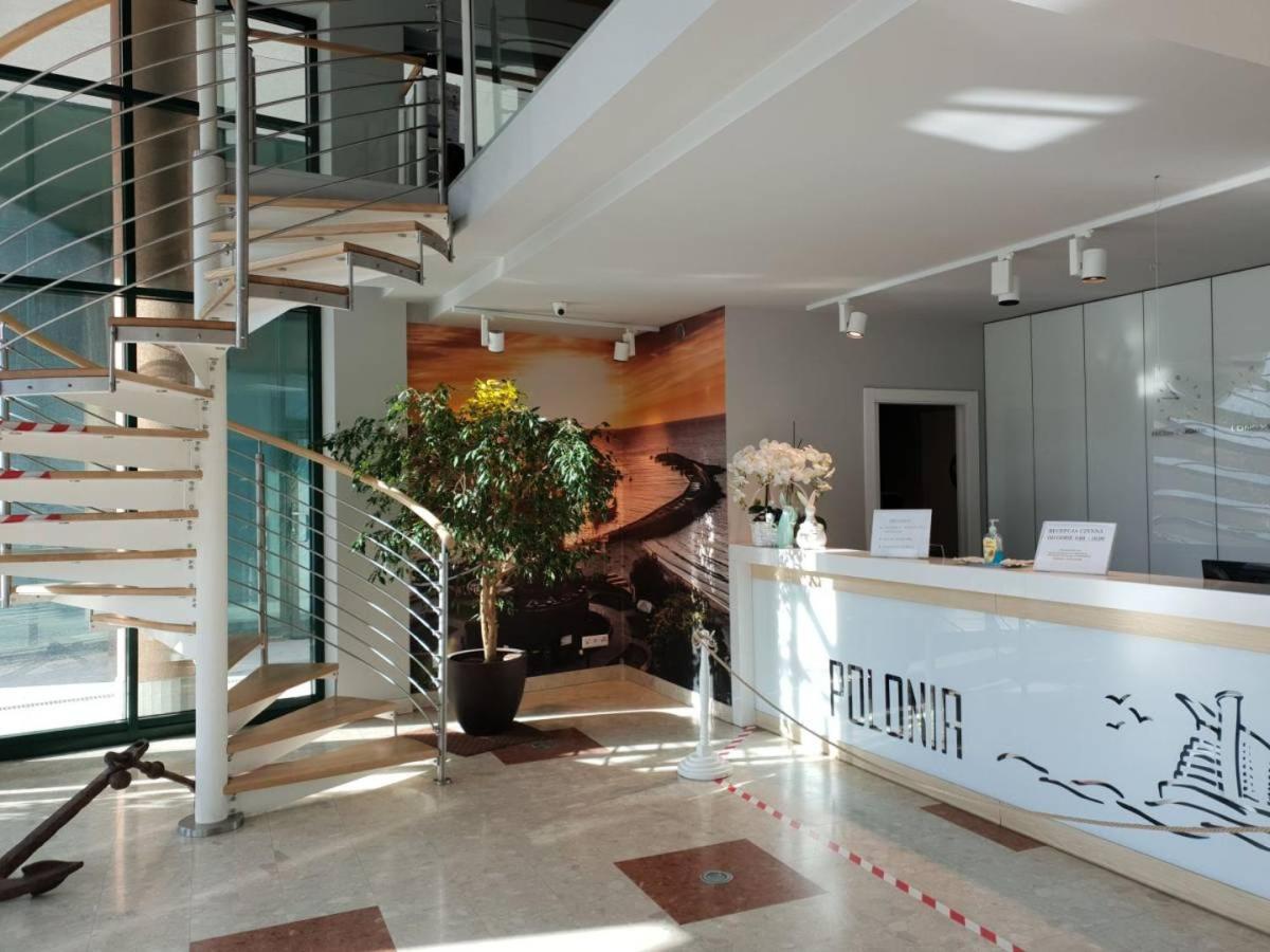 Apartament Etna Kolobřeh Exteriér fotografie